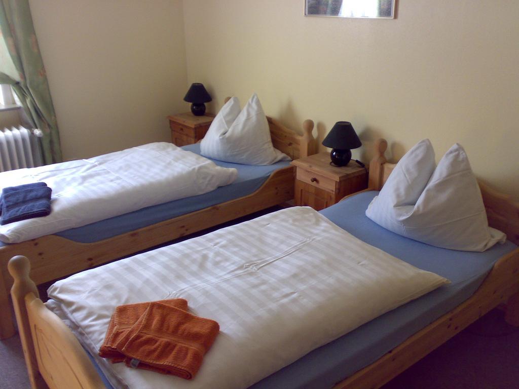 Hotel Deutsches Haus Francop 함브루크 외부 사진