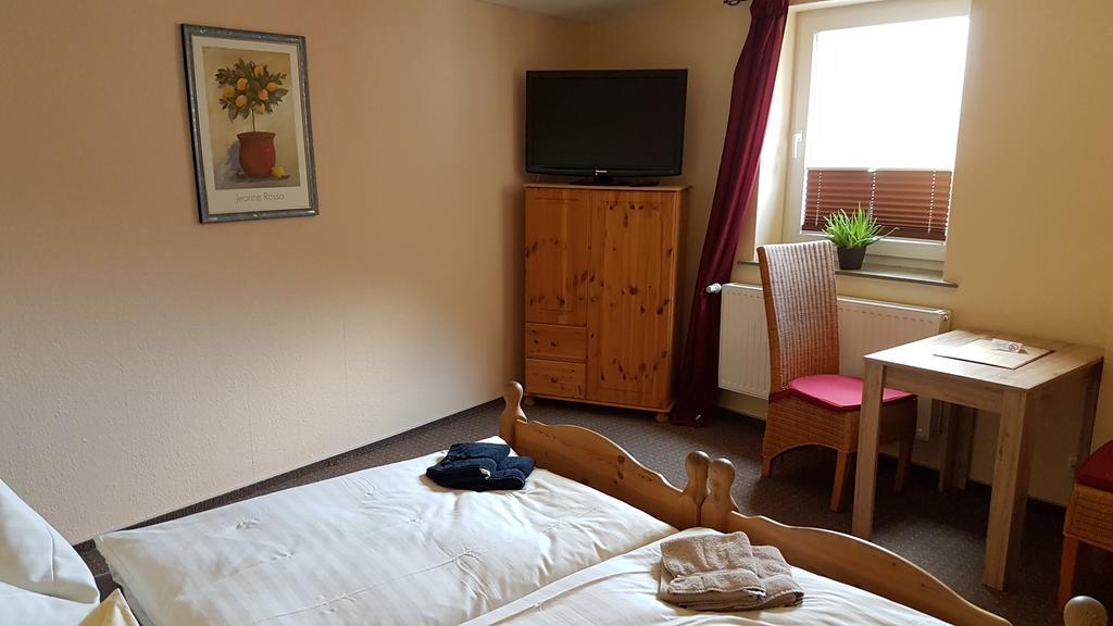 Hotel Deutsches Haus Francop 함브루크 외부 사진